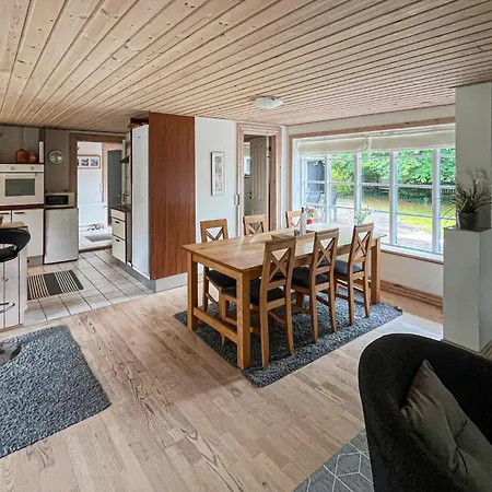 Vakantiehuis Cozy In With Sauna Sæby