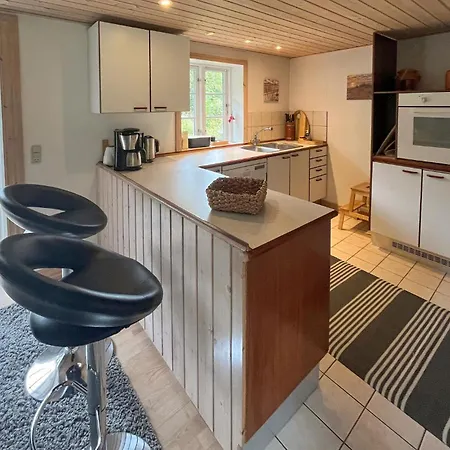 Vakantiehuis Cozy In With Sauna *