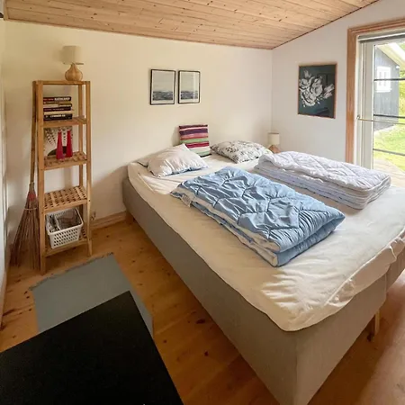 Vakantiehuis Cozy In With Sauna *
